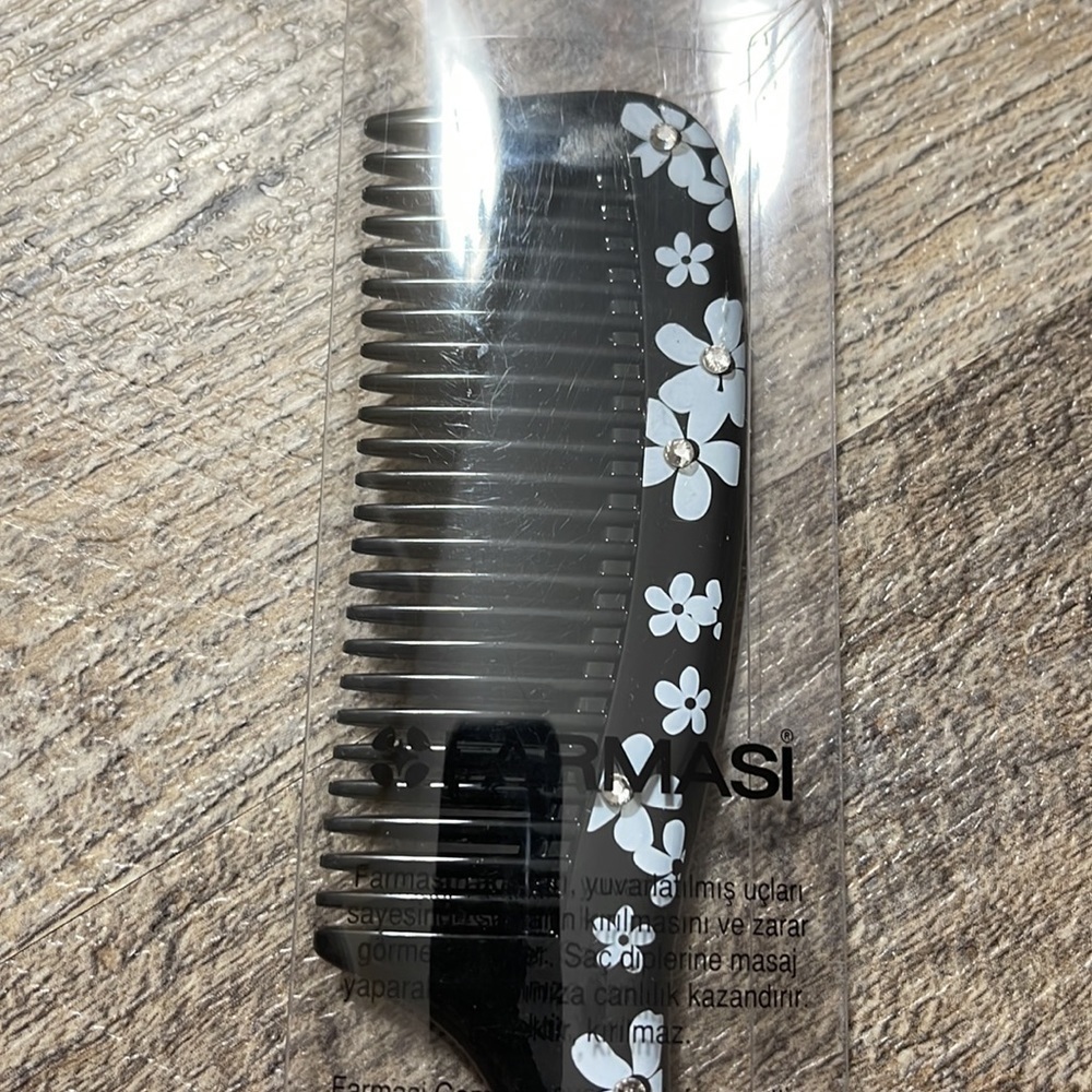 Hair brush - Picture 2 of 3